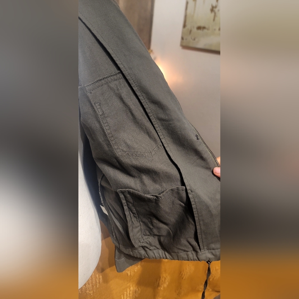 Christopher & Banks Green Gardening Jacket – NWT – Petite SmallStay stylish and - Picture 7 of 10